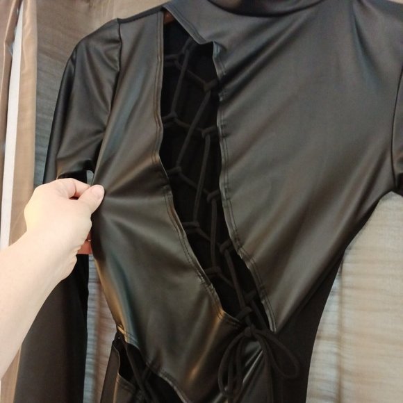 Women's Inc USA Black Sexy Cutout Lace Up Long Sleeve Maxi Dress Size Small - Picture 3 of 8